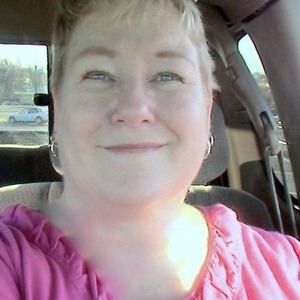 Meet your Posher, Debbie